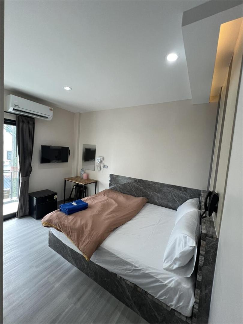 Ck Residence 3/23