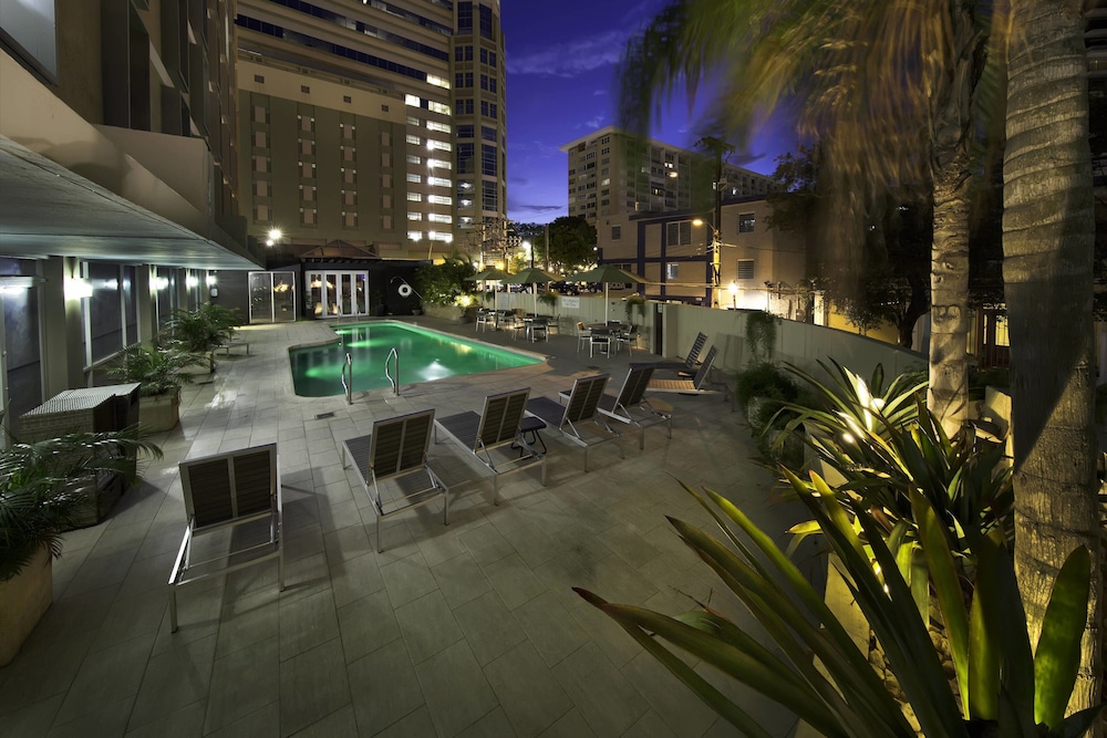Courtyard San Juan Miramar 7/30