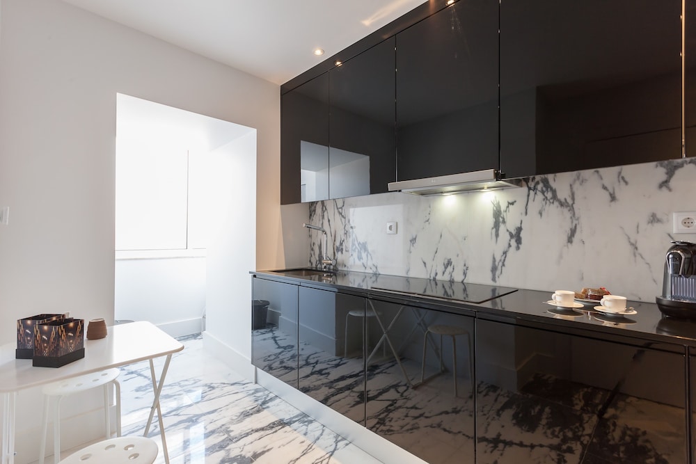 Santa Justa Apartments Downtown Center 37/78