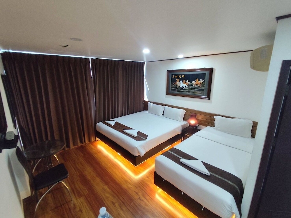 Longzhu Guesthouse 16/49