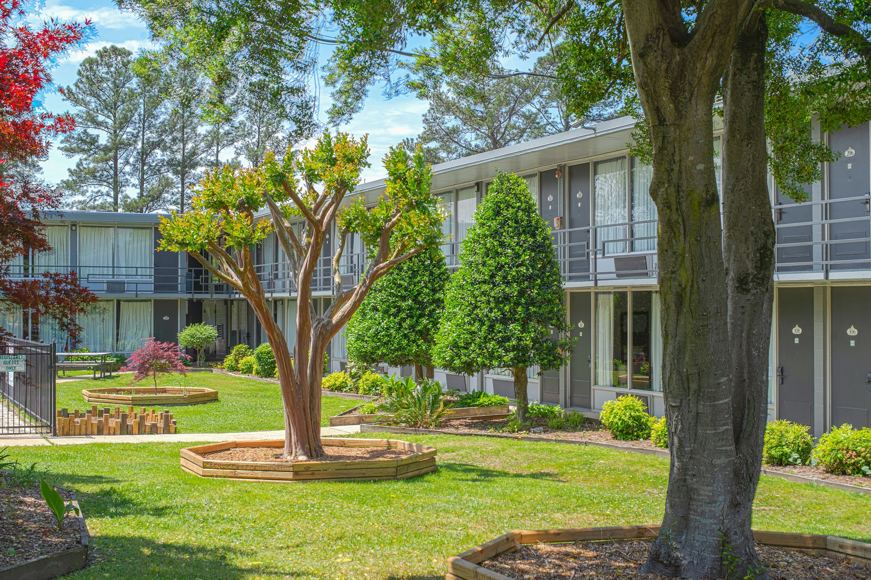 Masters Inn Selma/Smithfield I-95 By OYO 32/34