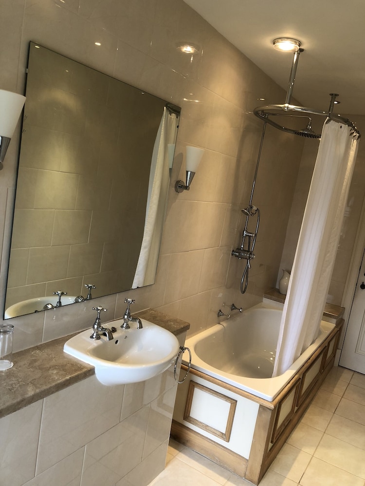 DRYBURGH ABBEY HOTEL 14/72