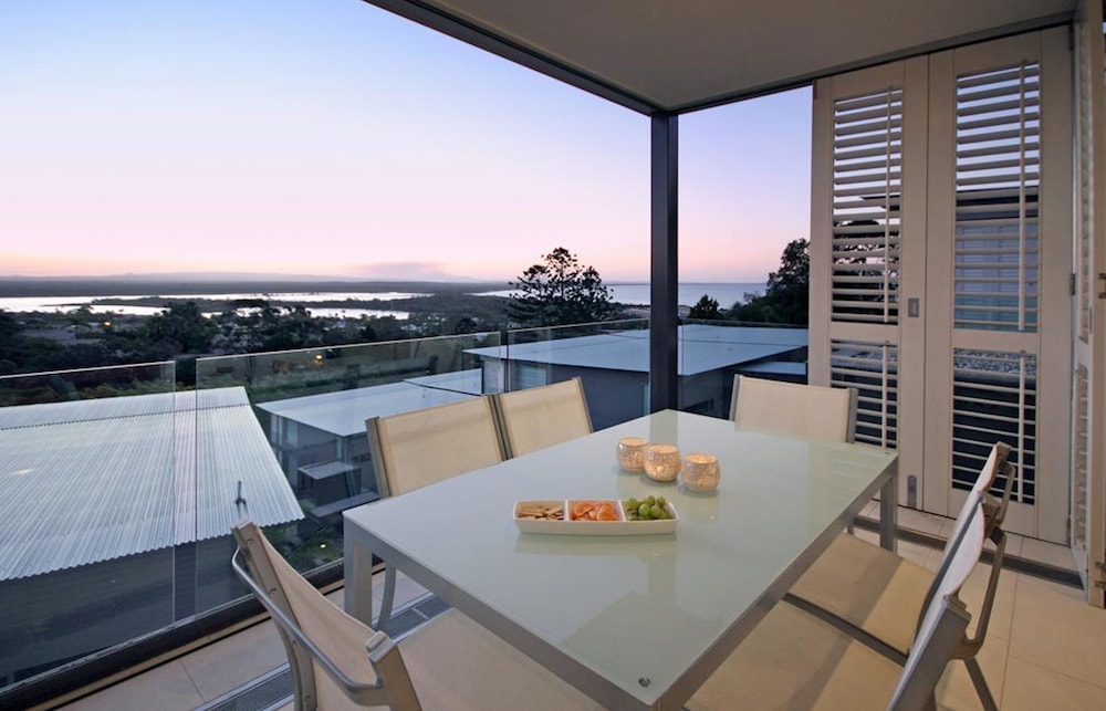 The Rise Noosa 56/76