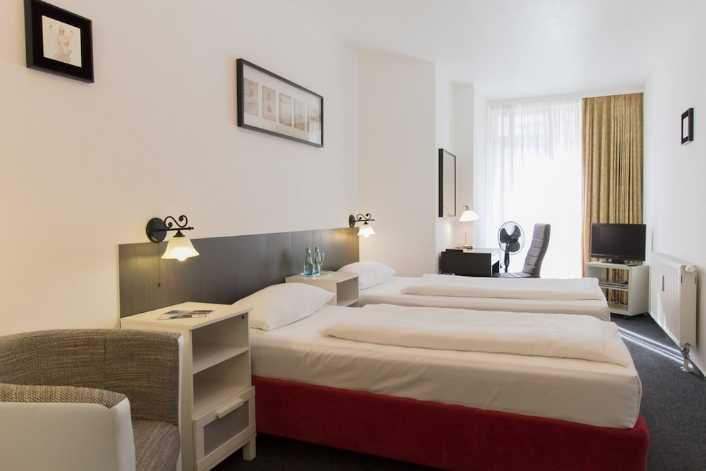 APARTHOTEL VEGA 8/33