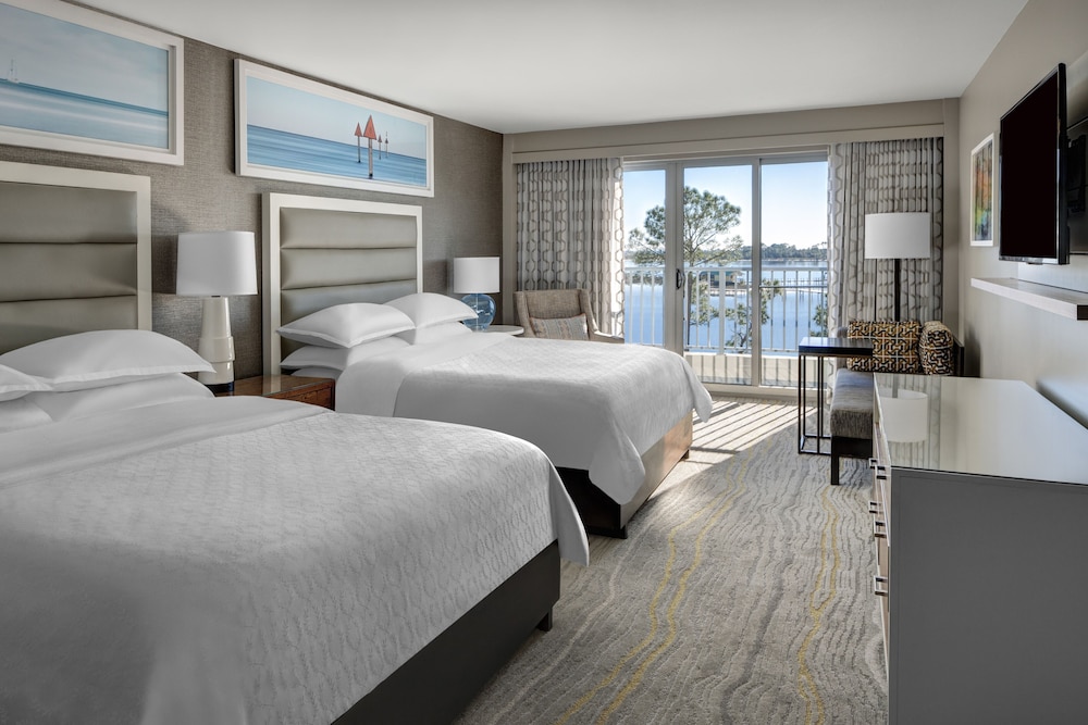 2 Bedrooms, Suite, 4 Queen Beds, Bay View