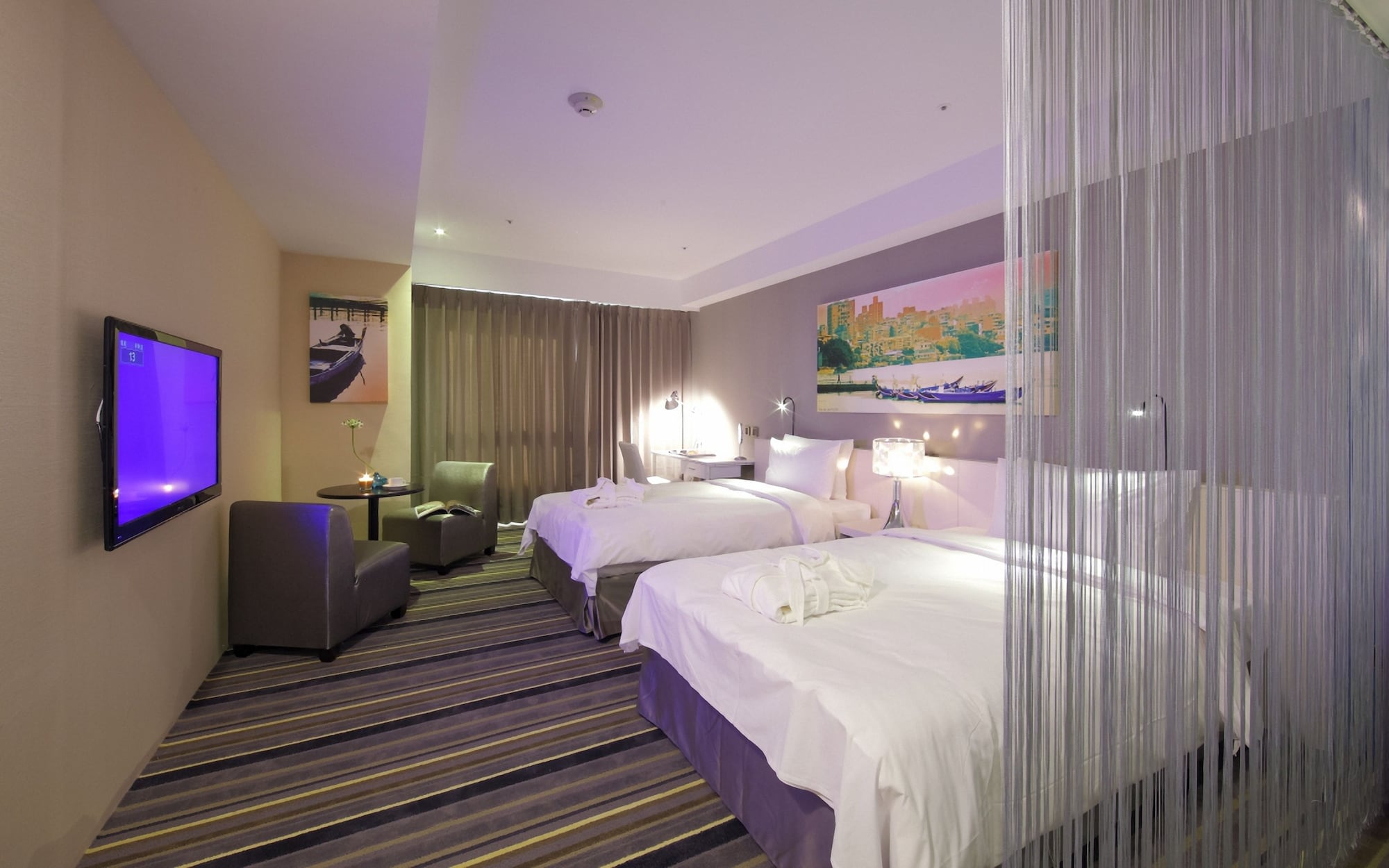 STANDARD, TWIN BEDS