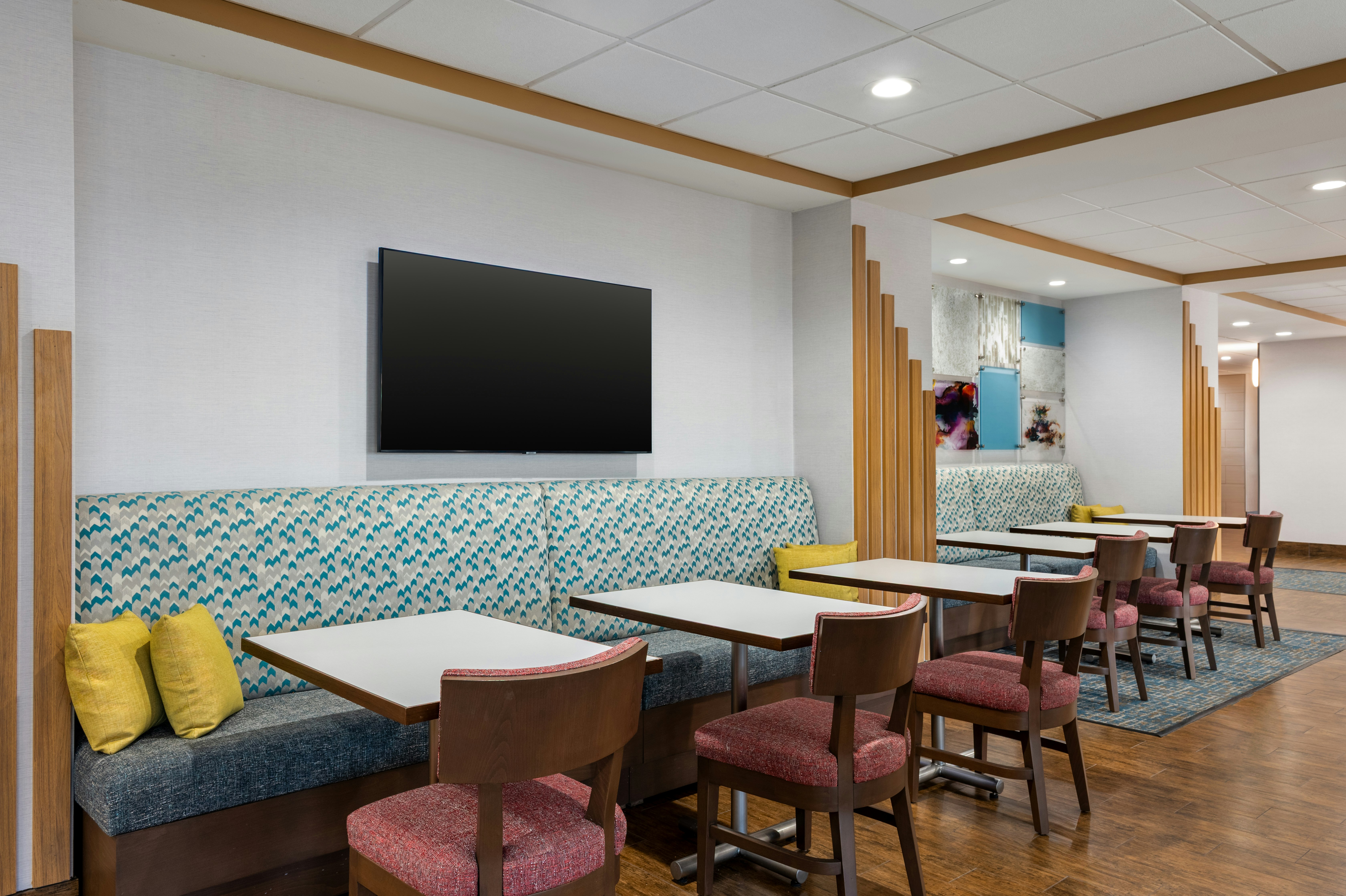 Hampton Inn Lake Charles 59/68