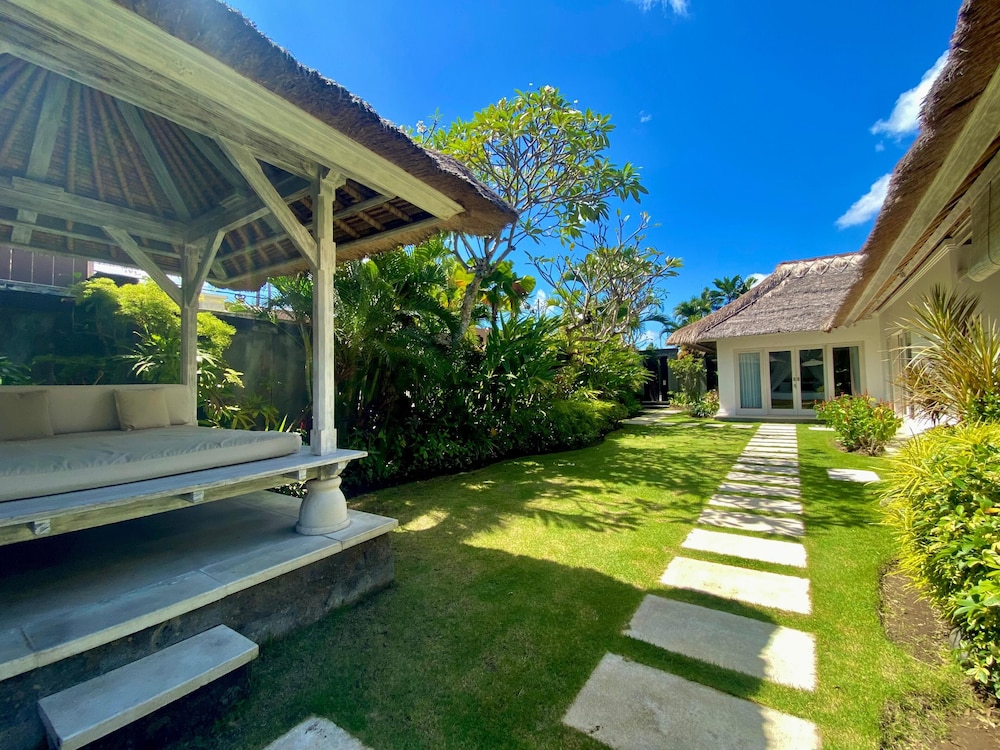 Serene Villas 44/49