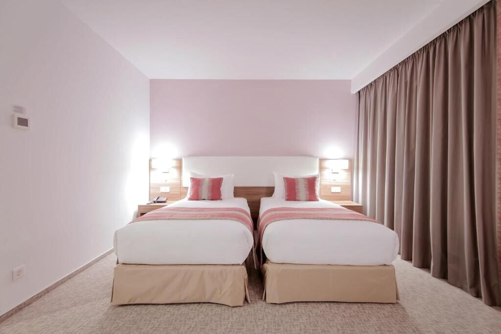 غرفة تنفيذية بسريرين منفصلين، Ramada Plaza by Wyndham Craiova 3/5