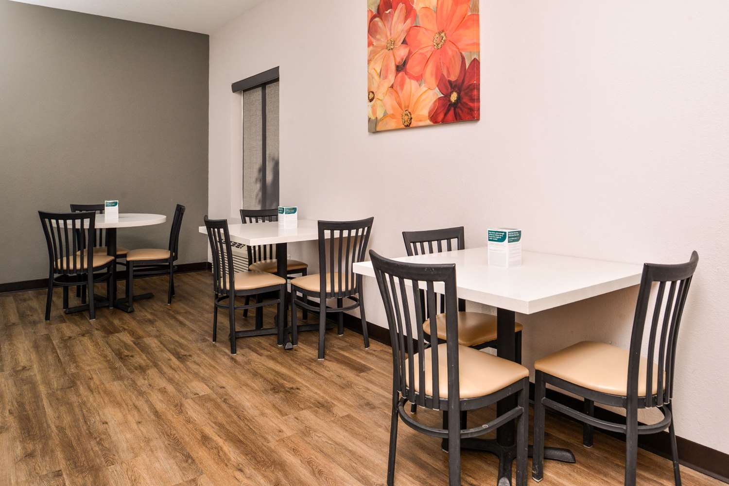 Quality Inn Joplin I-44 24/28