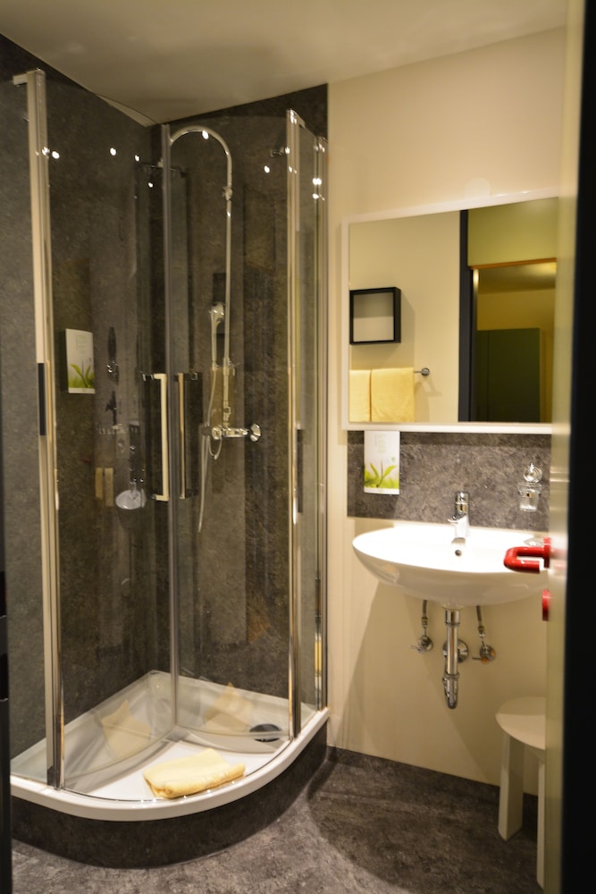 PARKHOTEL BRUNAUER 23/56