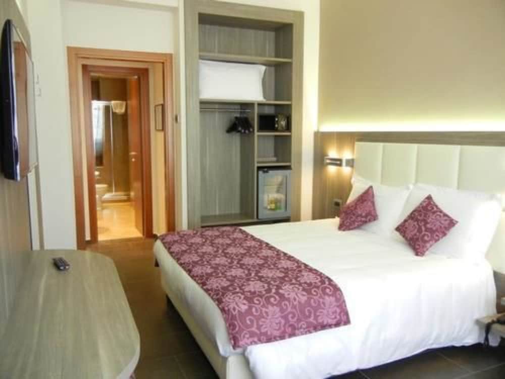 Hotel Delle Nazioni 17/52