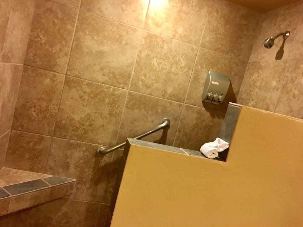 Gold Canyon Golf Resort & Spa 50/50