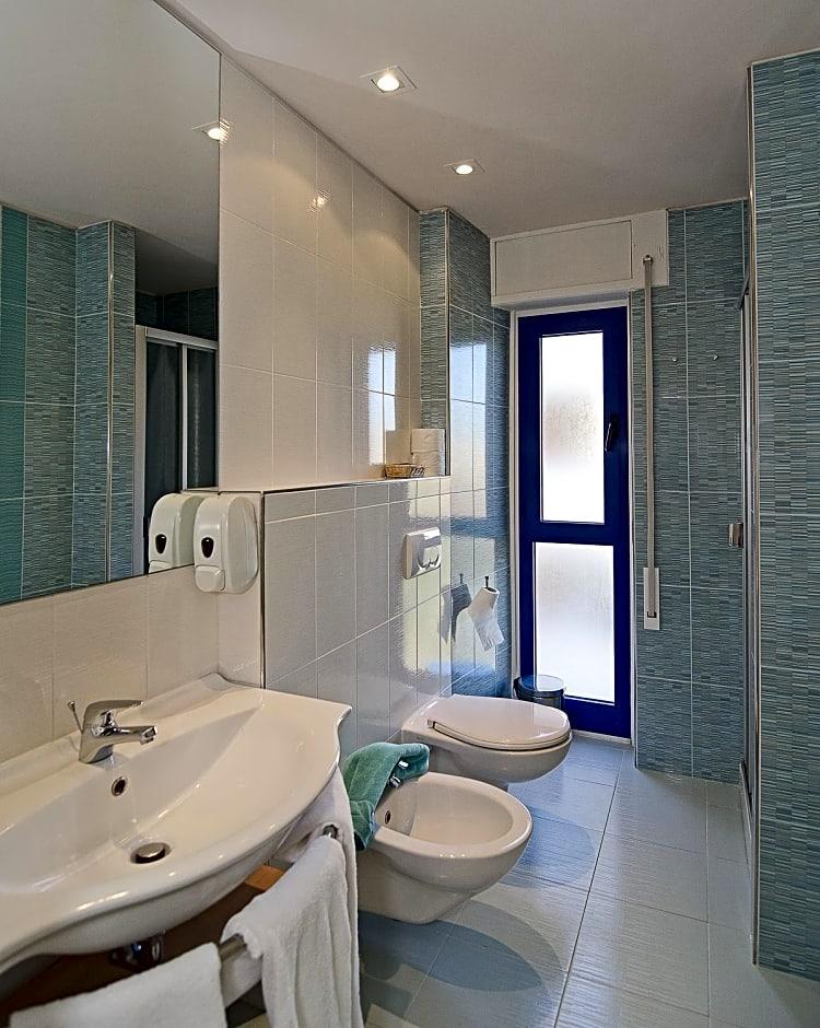Hotel Eur 73/73