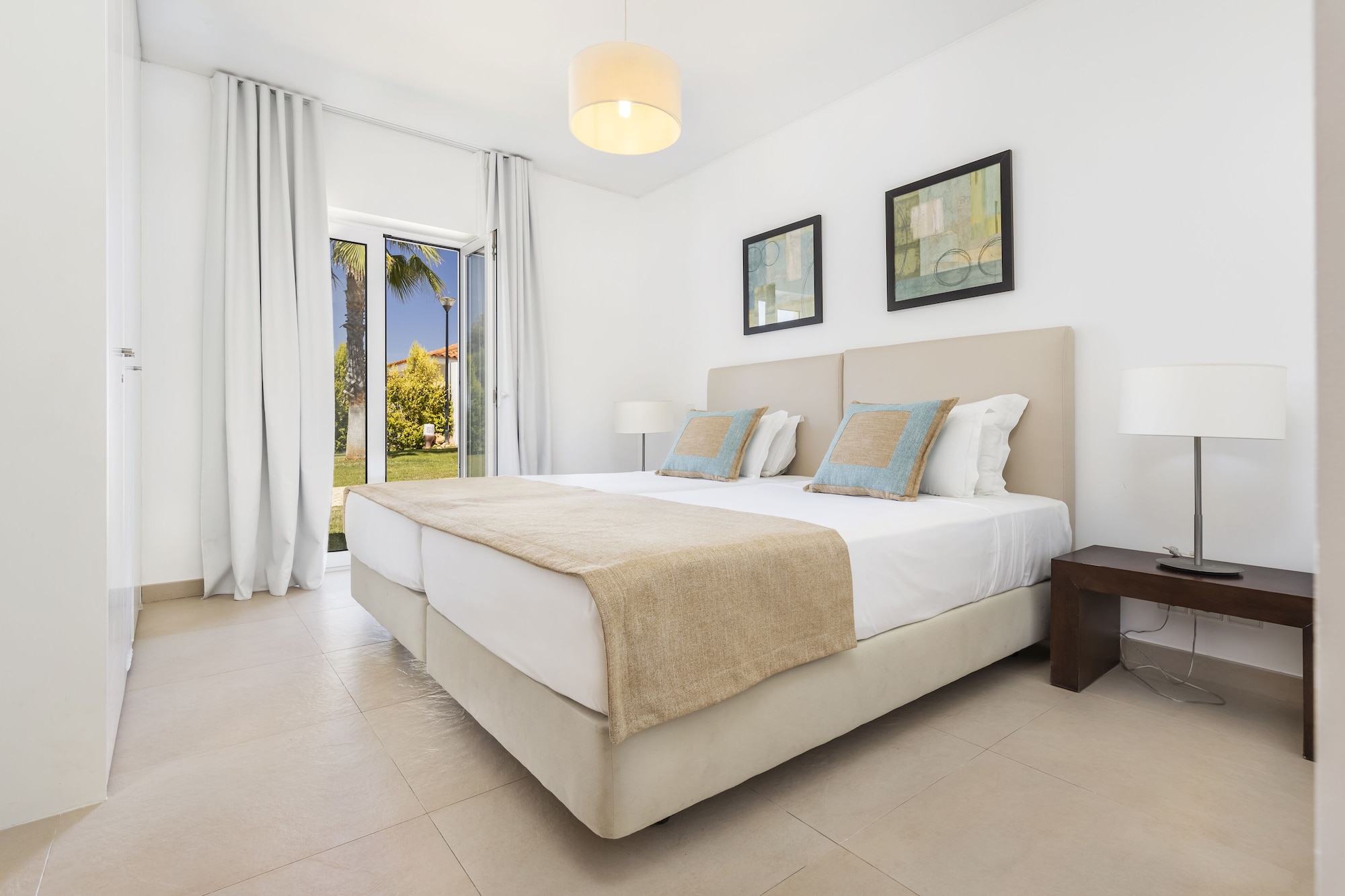 2 BEDROOMS, APARTMENT