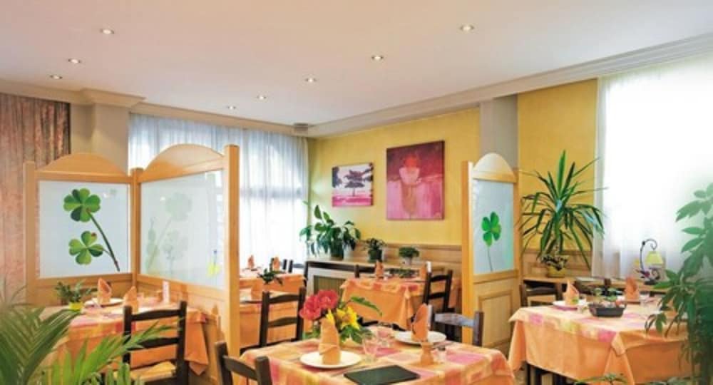 Hotel Restaurant Bellevue 24/33