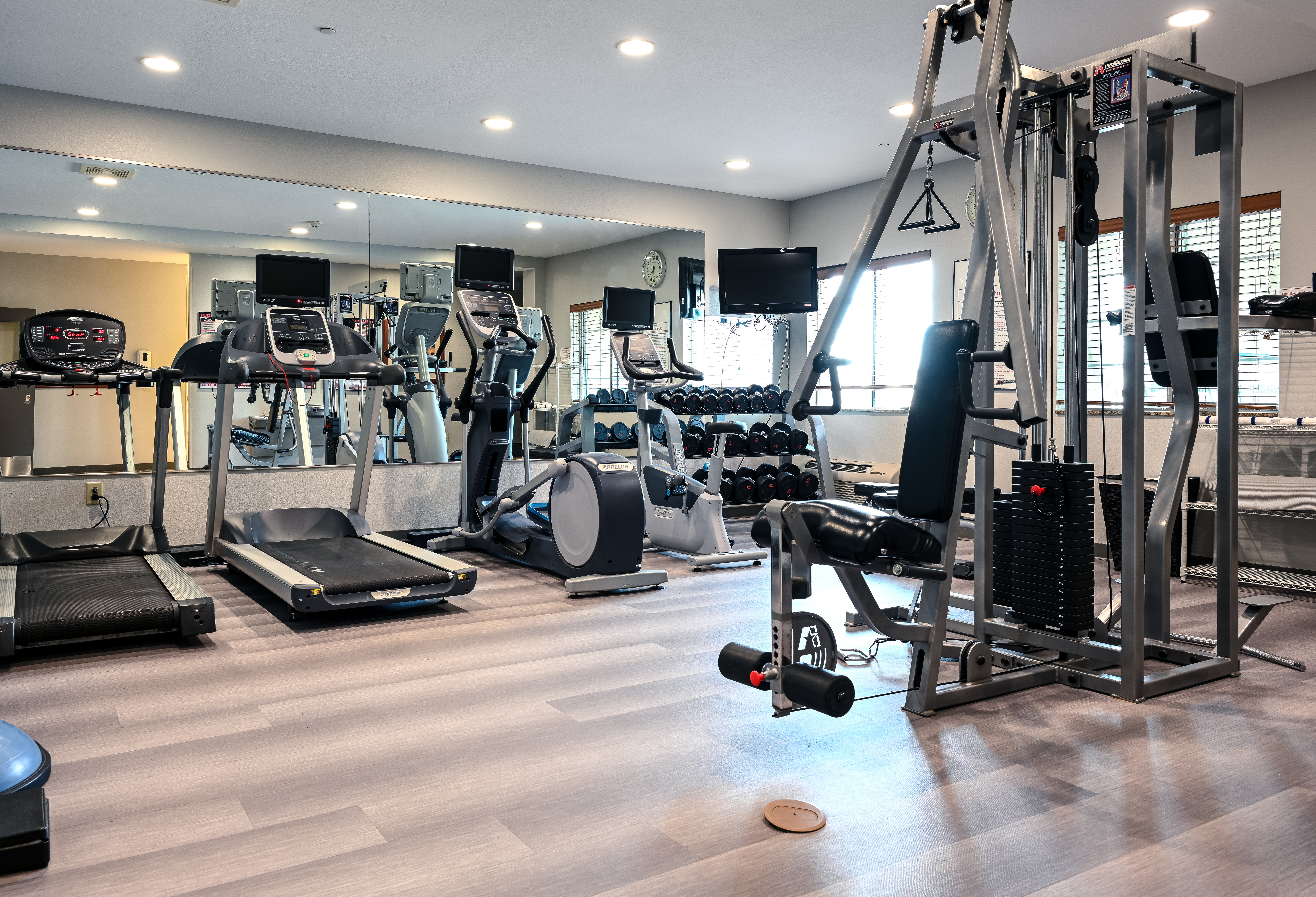 Candlewood Suites Lafayette 7/16