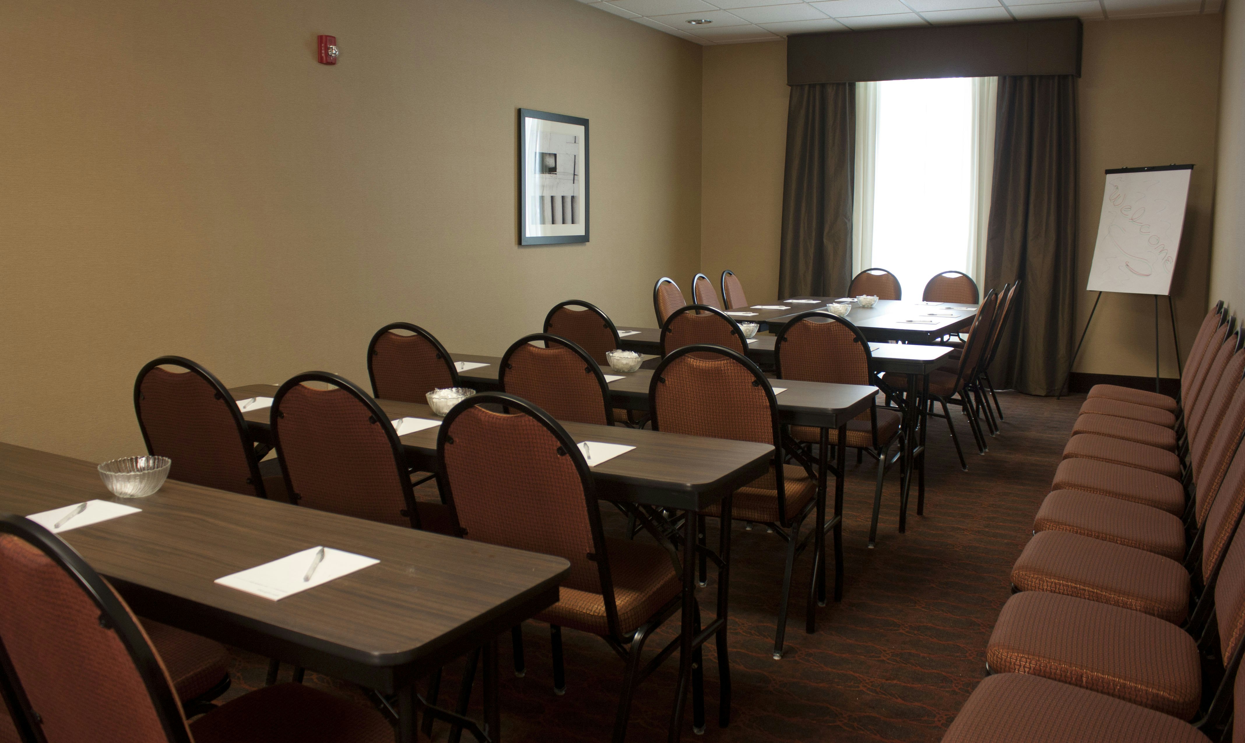Hampton Inn Burlington, WI 48/58
