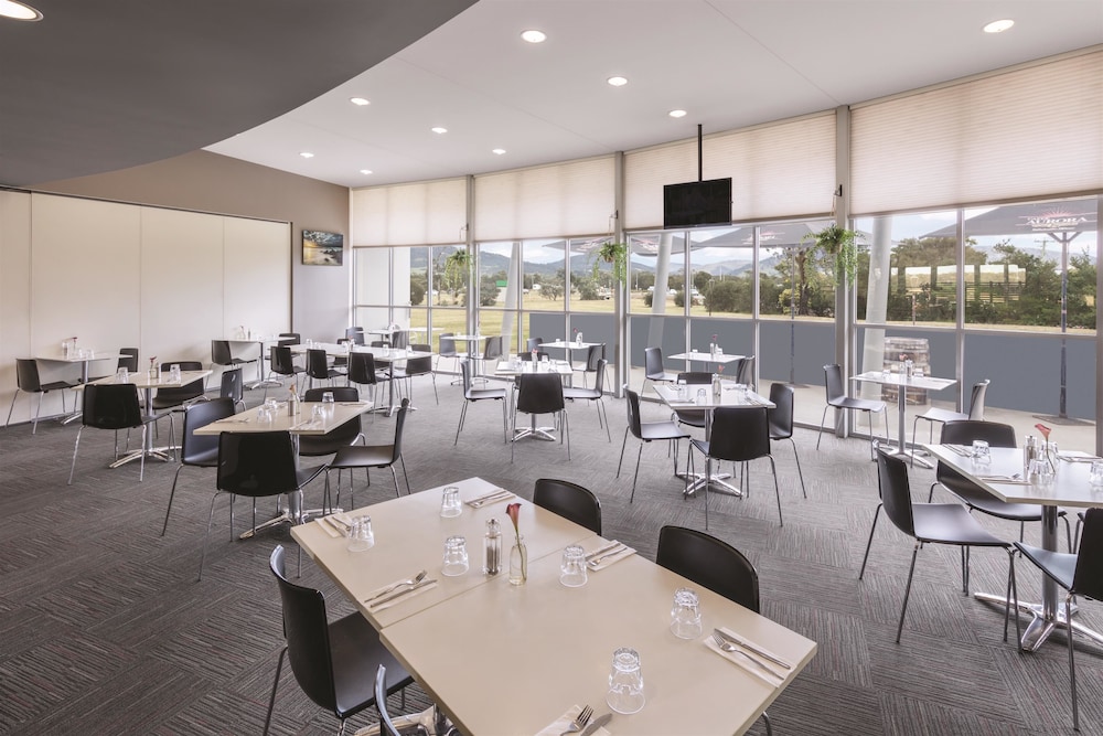 The Mantra Hobart Airport Hotel 46/67