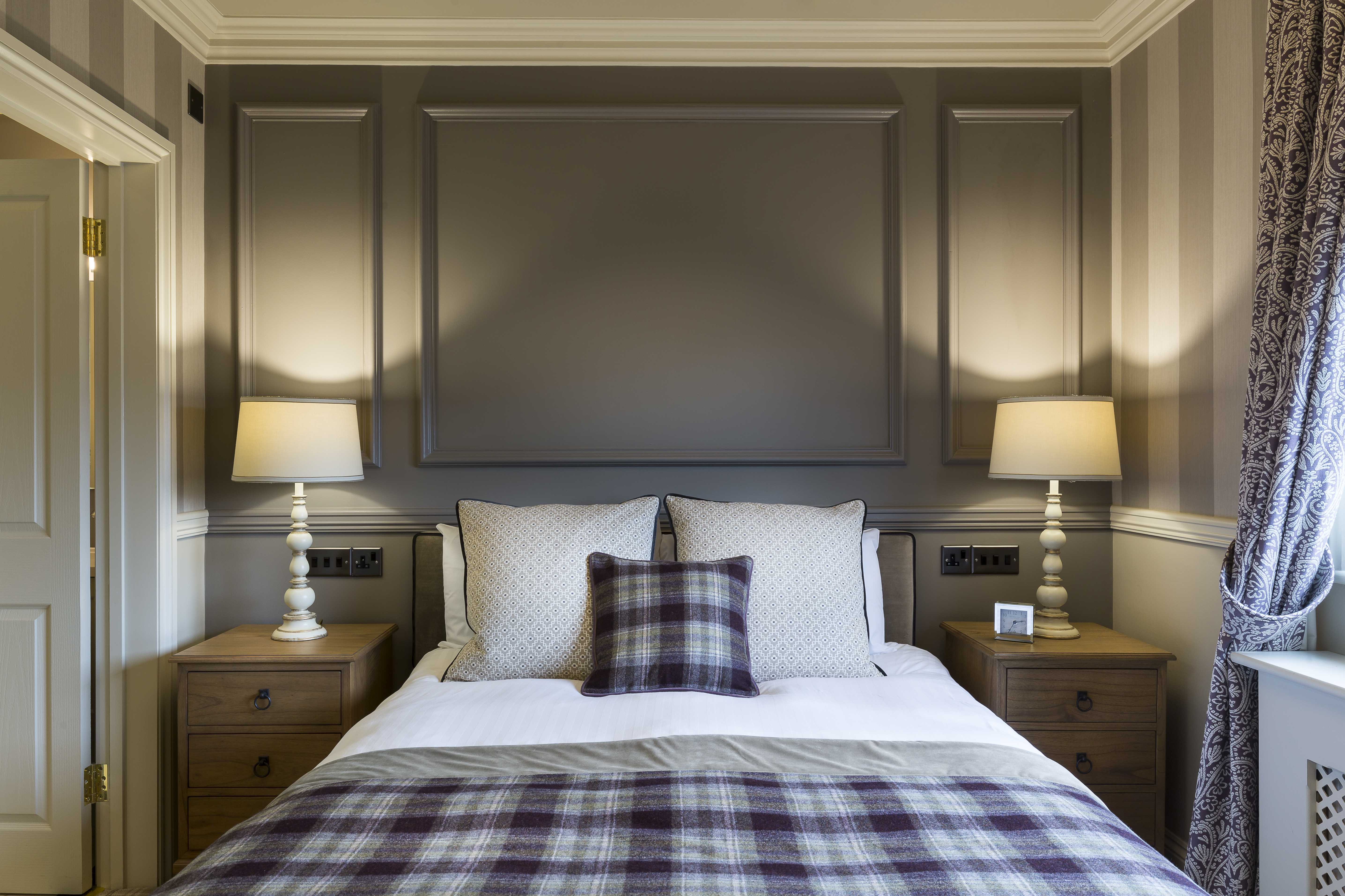 غرفة كلاسيكية، Down Hall Hotel Spa & Estate 2/2