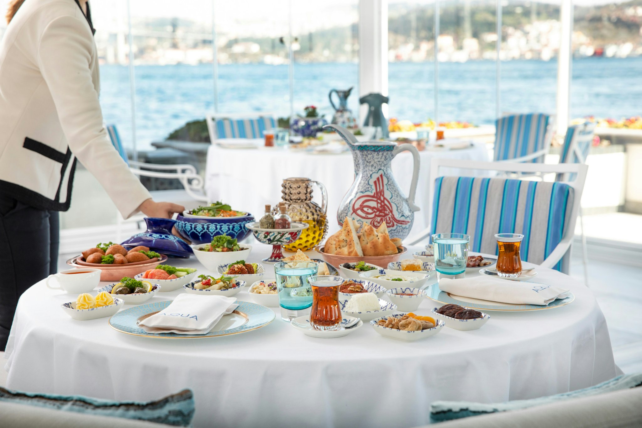 Four Seasons Hotel Istanbul at the Bosphorus 50/80