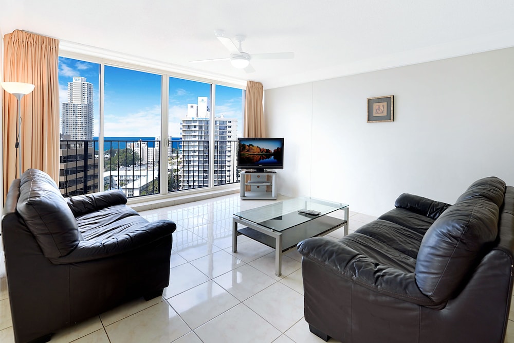 Condor Ocean View Apartments 47/74
