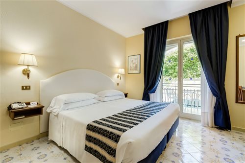 غرفة سوبيريور بسرير مزدوج أو سريرين منفصلين، Best Western Hotel La Solara 2/2