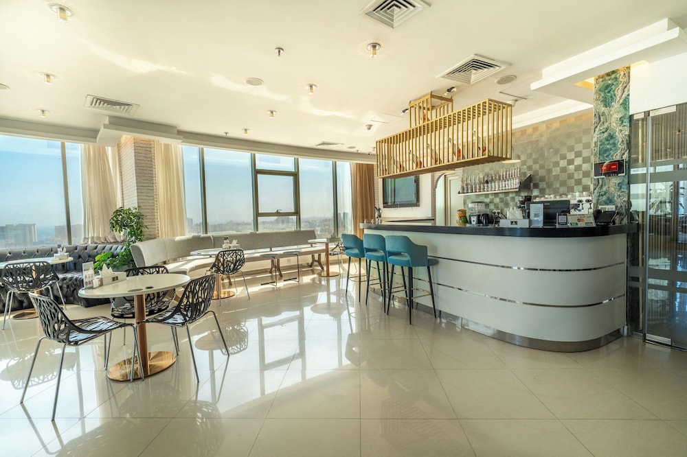 Wahaj Boulevard Hotel 11/50