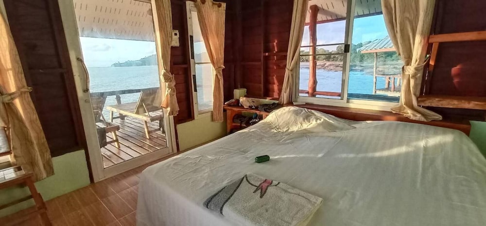 Koh Chang Resort Ranong 19/50