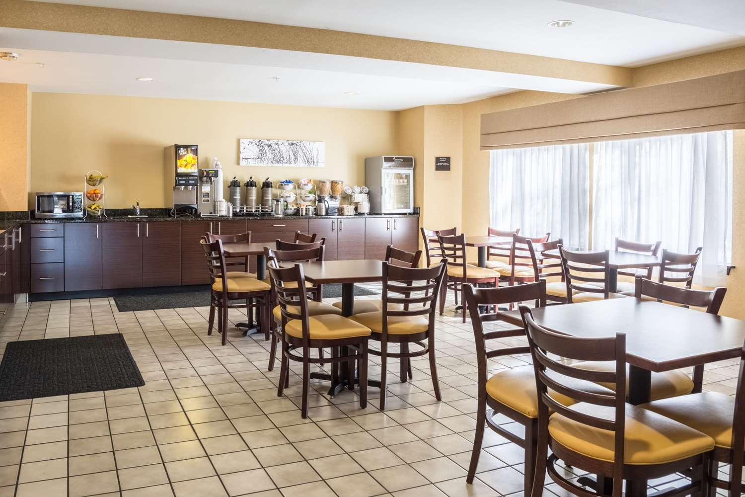 Sleep Inn Bend Crossroads Plaza 35/56