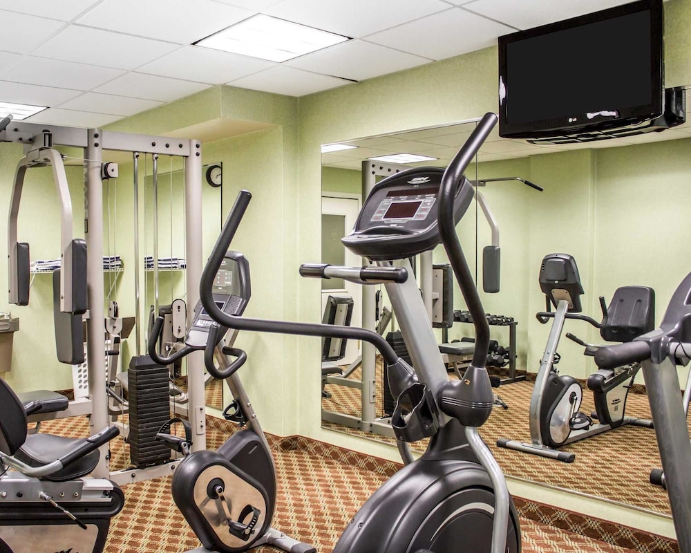 Quality Inn & Conference Center Franklin Downtown PA 28/49