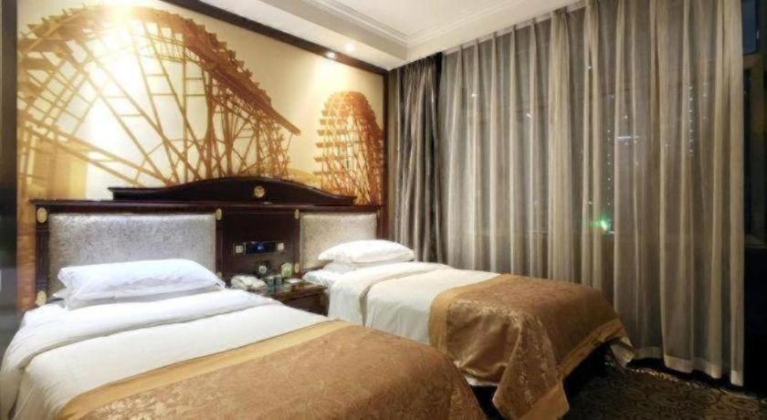 Hualian Hotel 22/50