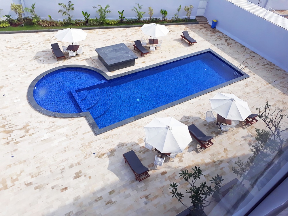 Azana Style Hotel Pamekasan Madura 25/39