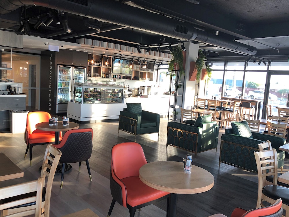 Ramada Suites by Wyndham Auckland Manukau Pacfic Centre 46/64
