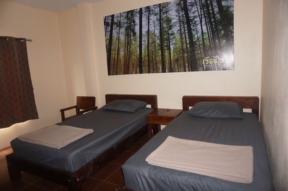 Thai House Hotel & Resort Hat Yai 17/25