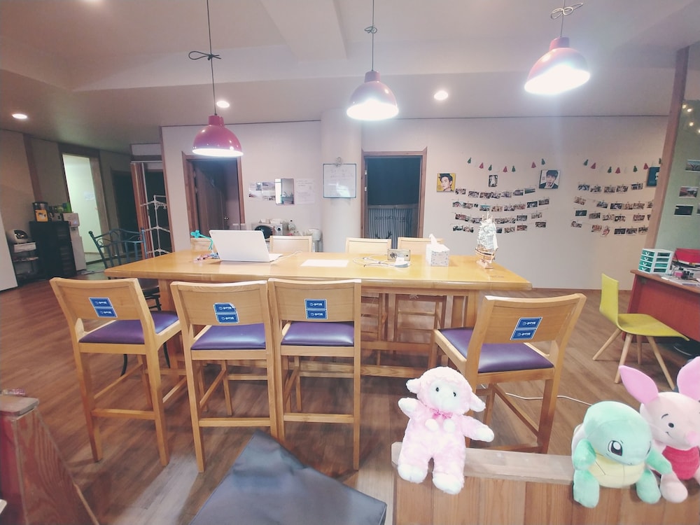 Baozen Guesthouse - Hostel 67/72