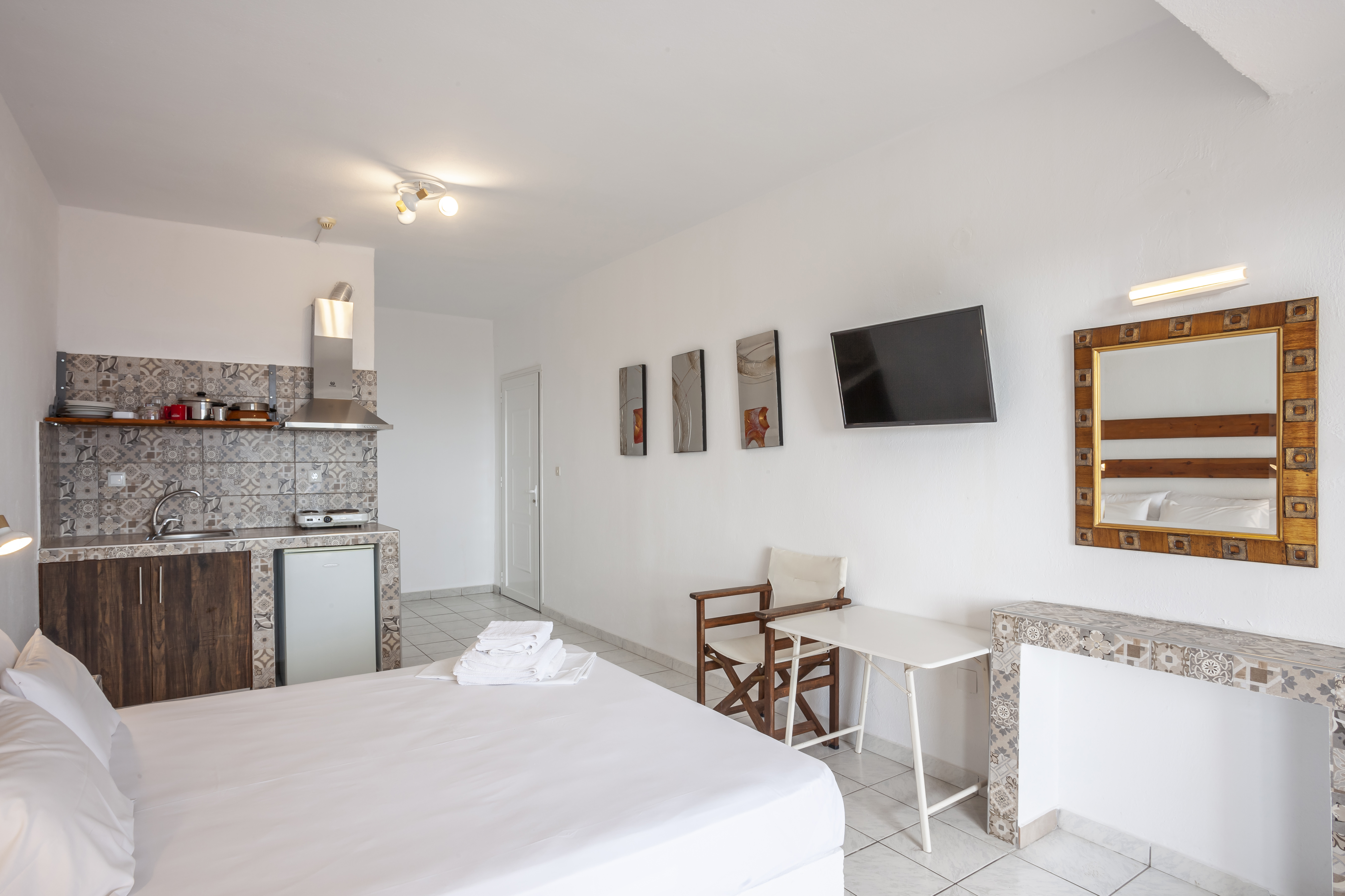 Skentos Hotel 12/29