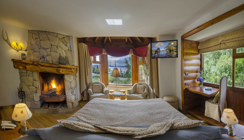 جناح جونيور، Nido del Condor Hotel & Spa 8/10