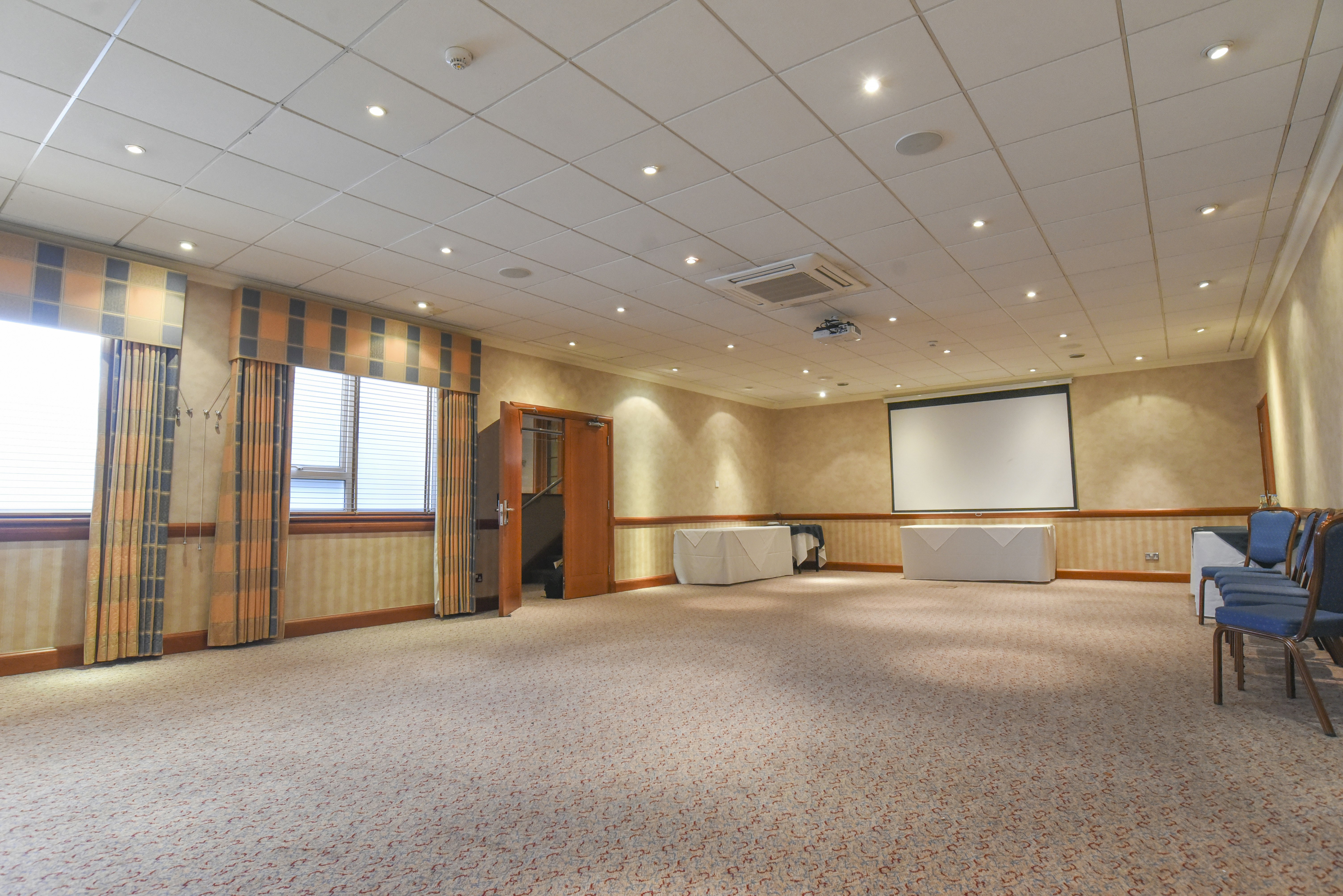 Apollo Hotel Basingstoke 25/25