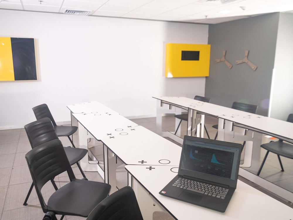 Ibis Styles Merida Galerias 38/50