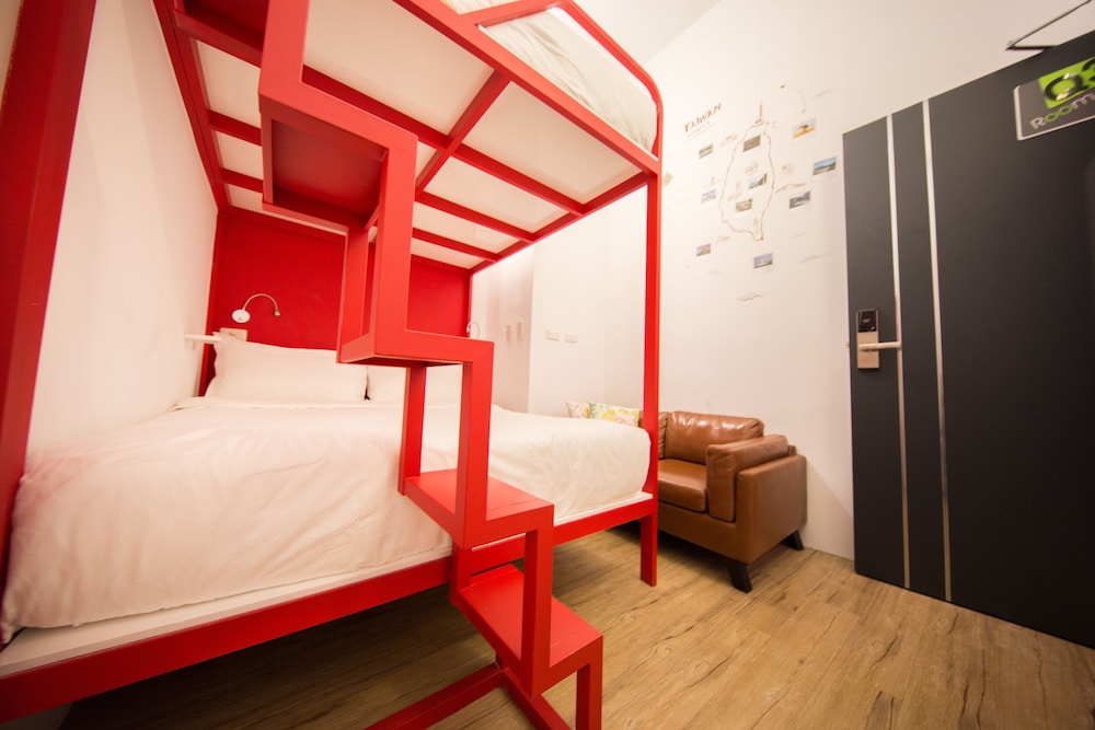 Sleep Box Hostel 19/50