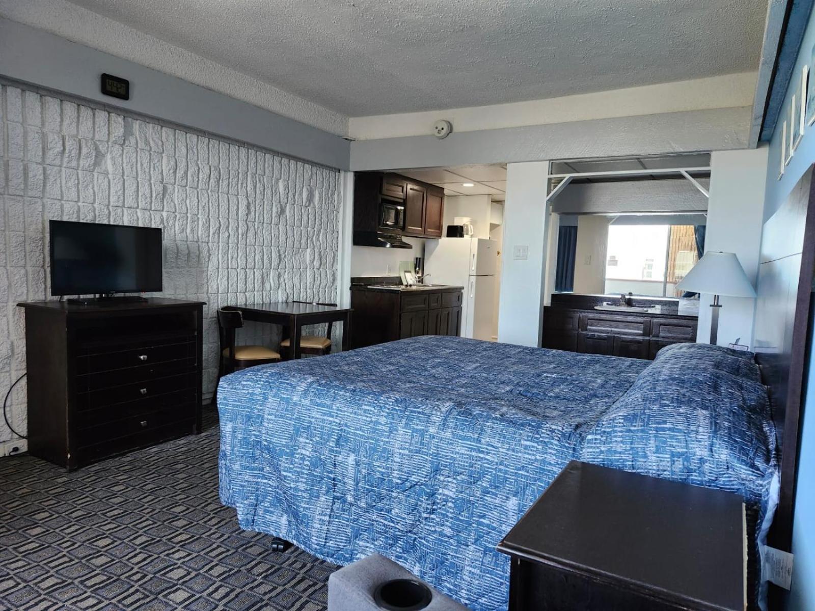 Standard, Queen Bed, Ocean View