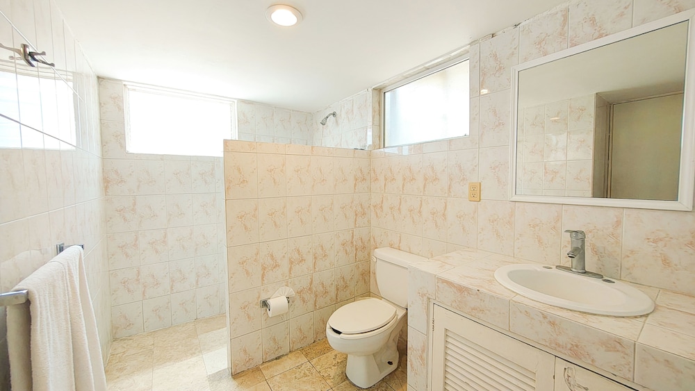 Villamar Princesa Suites 63/63