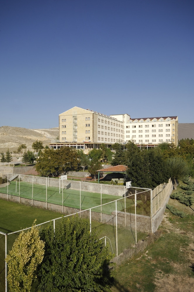 Dinler Hotels Urgup 64/68