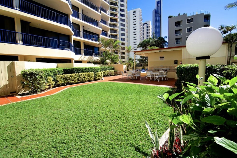 Surf Regency 67/72