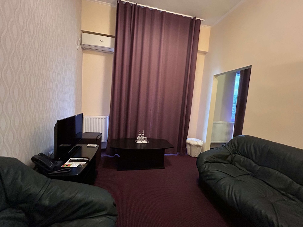 Ibis Styles Dunarea Galati 27/50