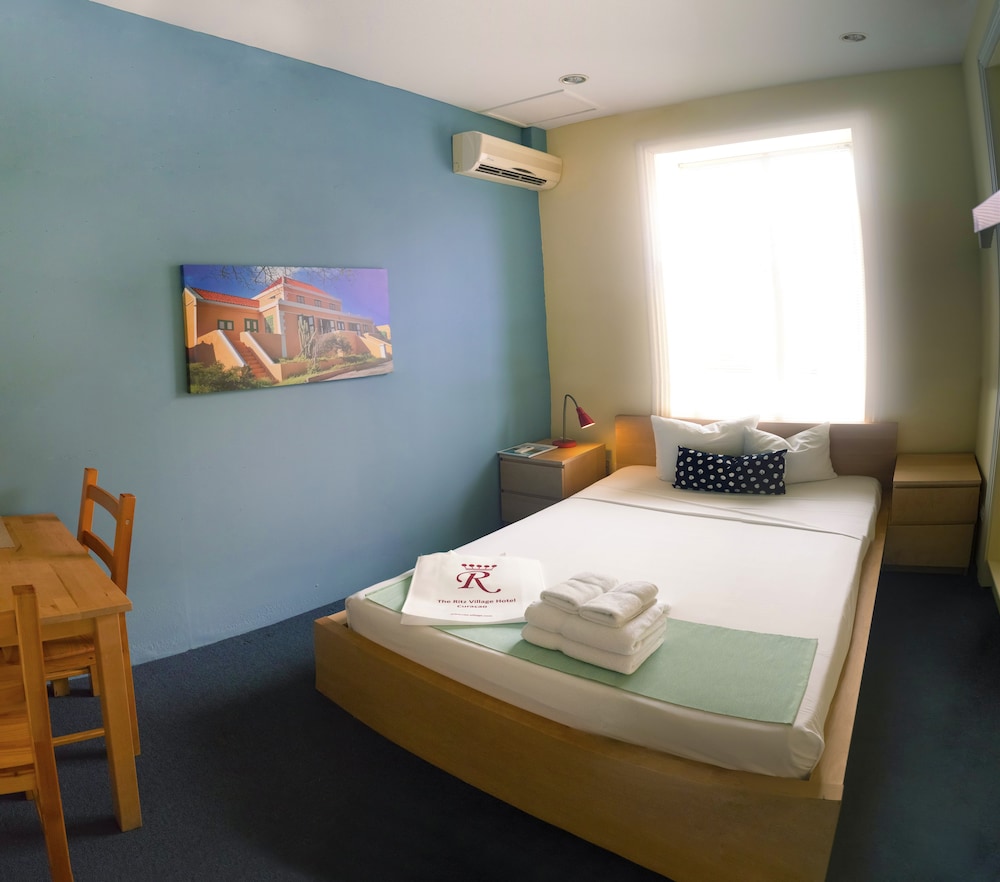 The Ritz Hostel 31/77