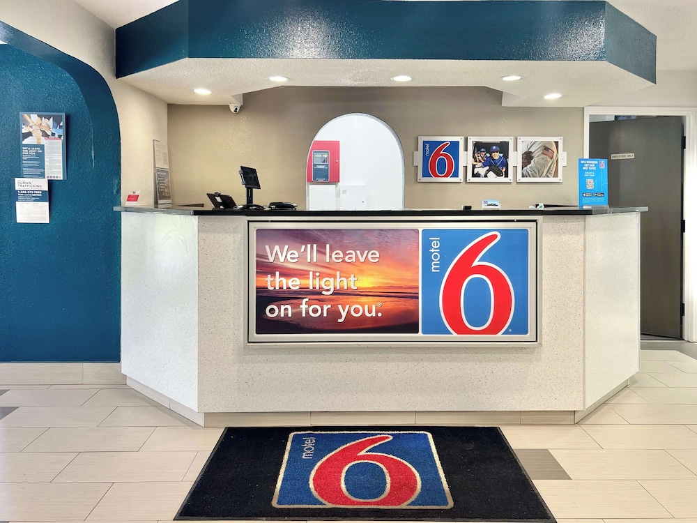 Motel6 Simpsonville, SC - Greenville 6/50