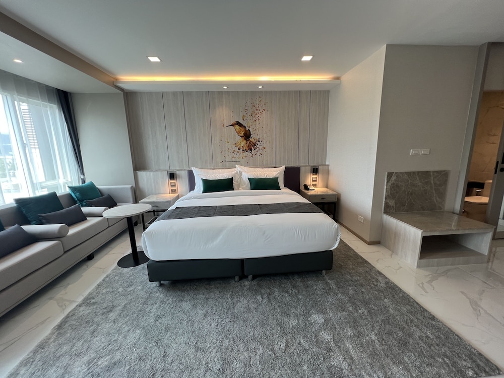 ARNI Skye Hotel 12/37