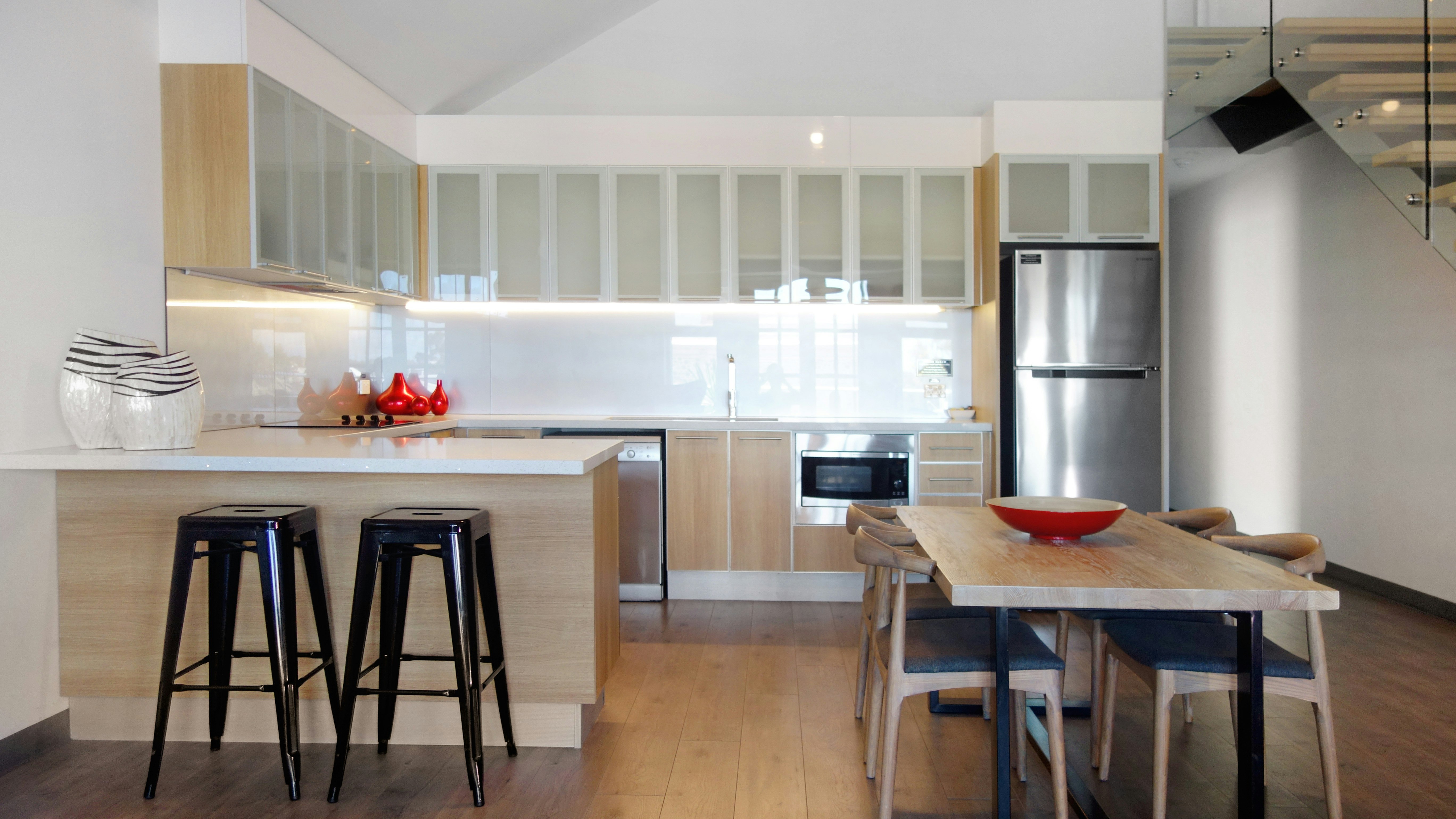 Semaphore Splash Apartments 30/50